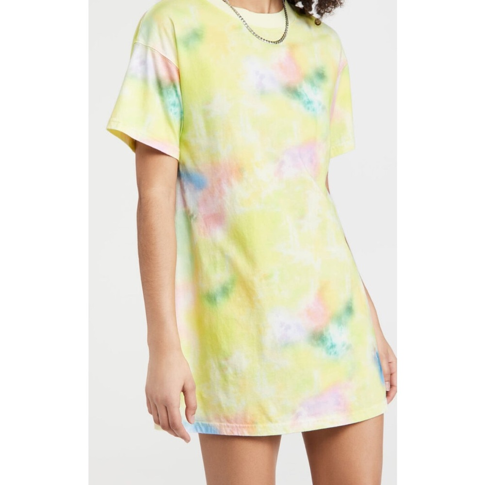 Alice + Olivia Garner Tie Dye T-Shirt Dress